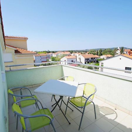 Holiday Apartment Sky, เมดูลิน ภายนอก รูปภาพ
