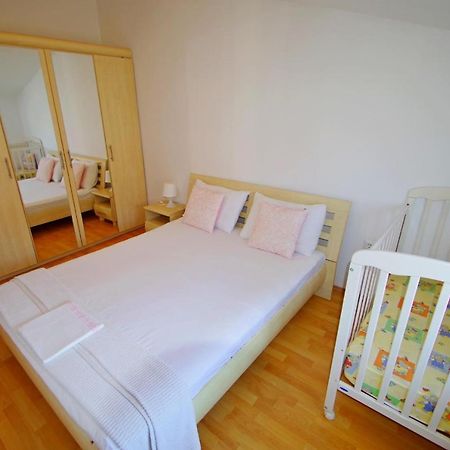 Holiday Apartment Sky, เมดูลิน ภายนอก รูปภาพ